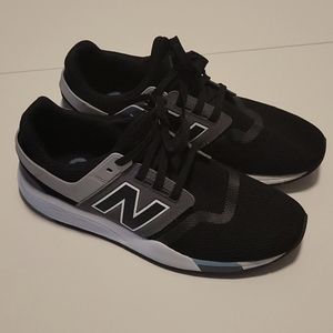 New balance shoes